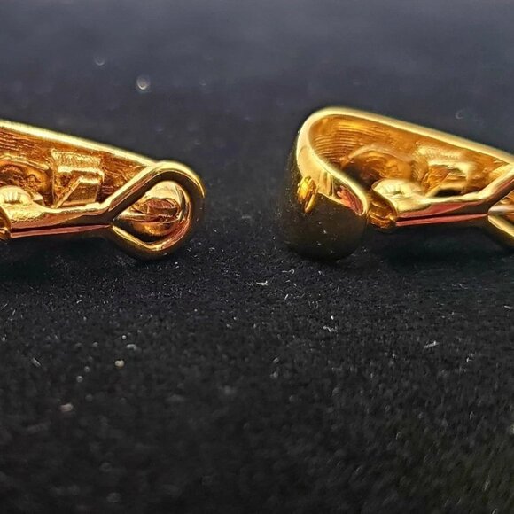 Premier Design Gold Tone Lever Back Earrings - Picture 3 of 4